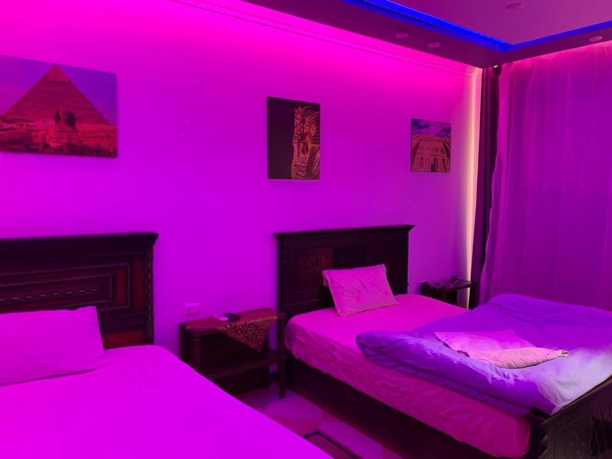Bed & Breakfast Family Pyramids View Cairo